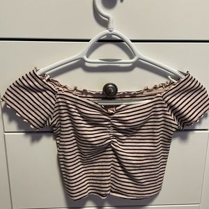 hollister off the shoulder top